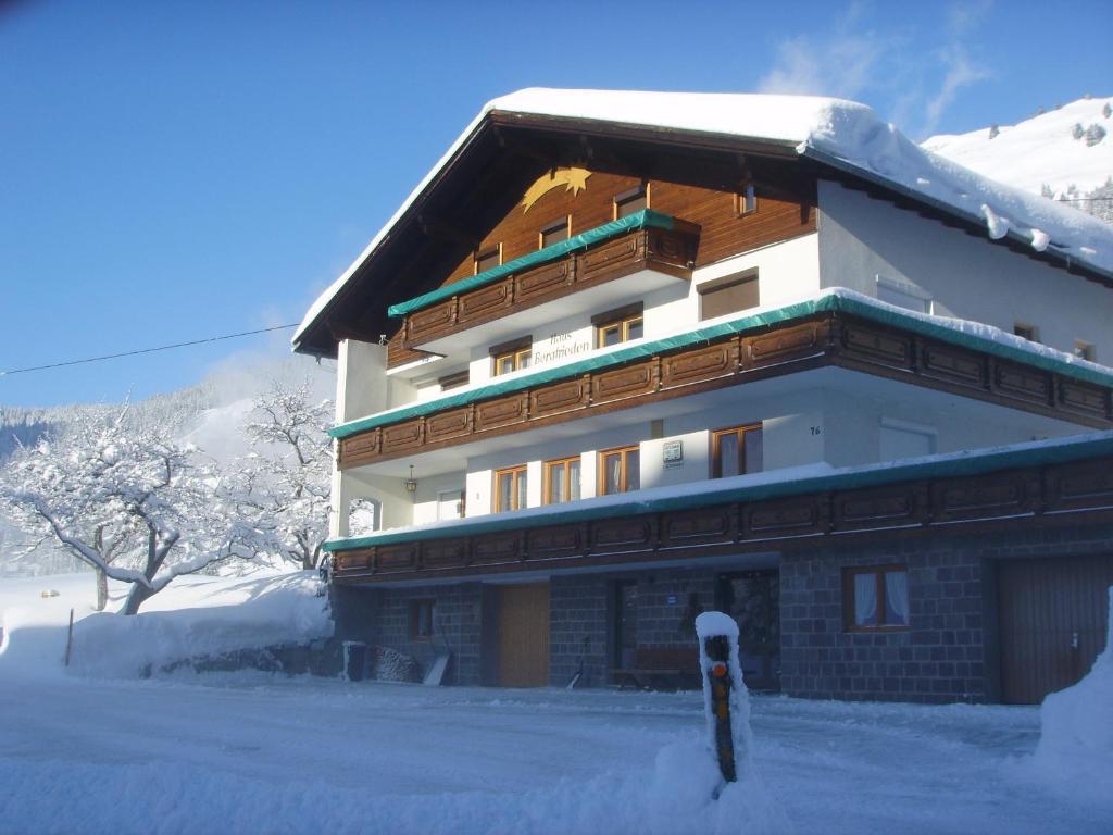 ホテルHaus Bergfrieden バッハ エクステリア 写真